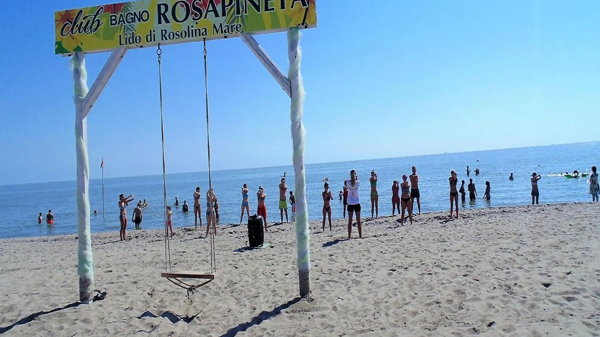 New And Bright Apartment Close To The Beach Rosolina Mare